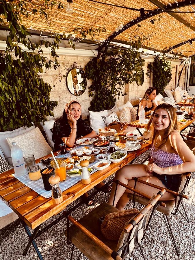 Evliyagil Hotel By Katre Alaçatı Buitenkant foto