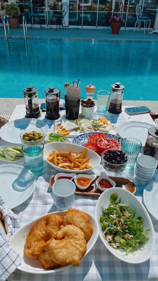 Evliyagil Hotel By Katre Alaçatı Buitenkant foto